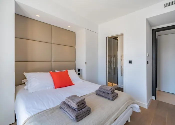 Centre Dernier Etage * Cannes